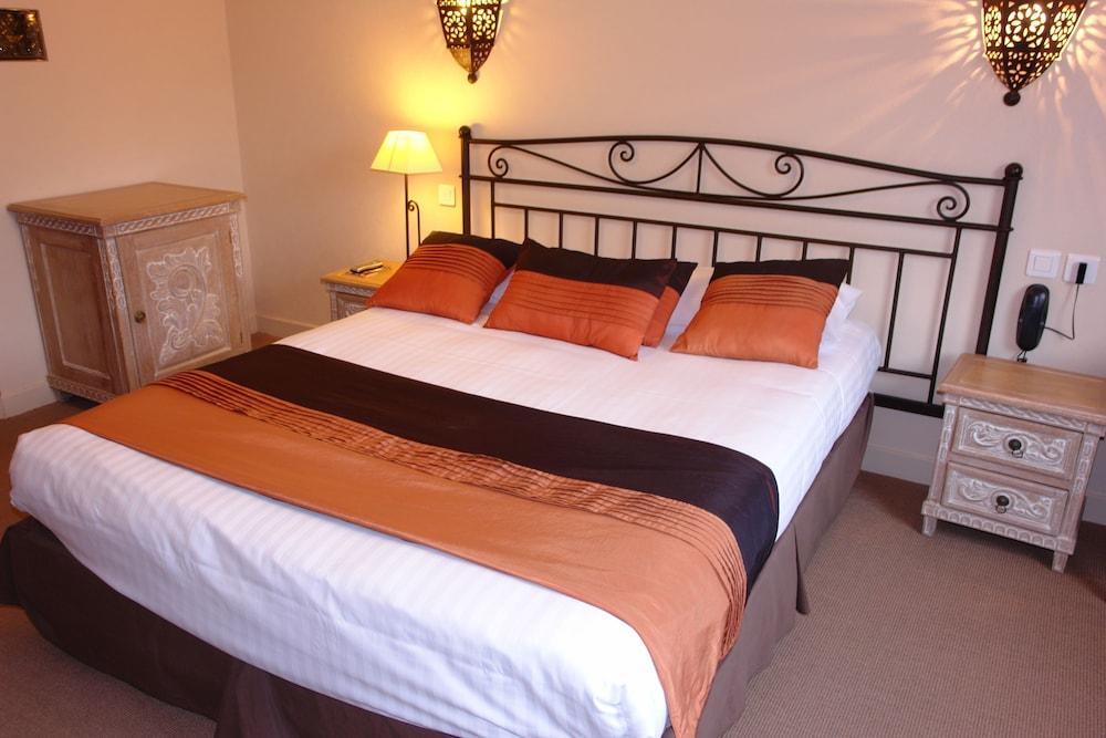 Bhoma Bourges - Hotel & Restaurant Екстер'єр фото