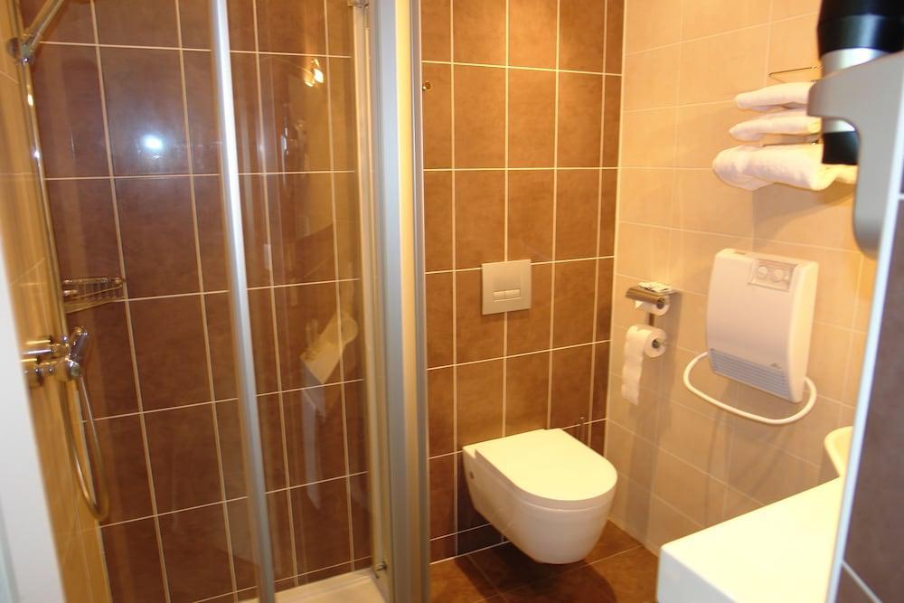 Bhoma Bourges - Hotel & Restaurant Екстер'єр фото